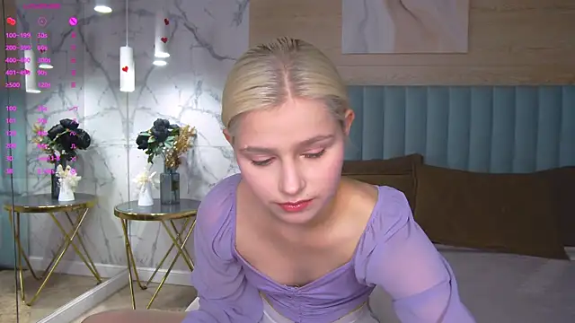 SandyShayes live XXX chat