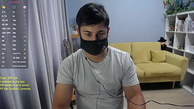 Tomguys Live XXX Chat