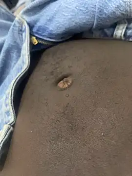 Kenyancock100 লাইভ XXX চ্যাট