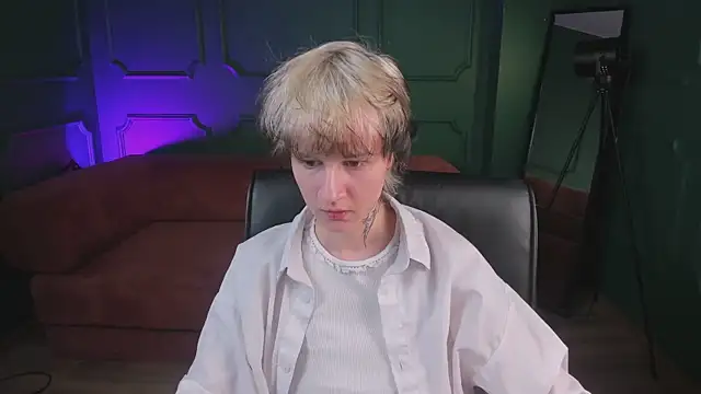 Онлайн чат XXX Senpai_Sins