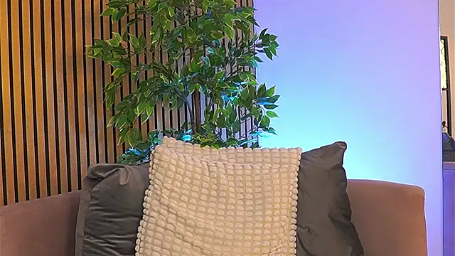 XXX chat uživo modela Avril_Cyrus