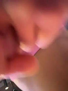 F3ckd0lllucy's Live XXX Chat