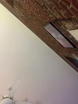 Littledick007007 XXX чат на живо