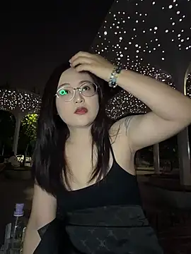 Chat XXX en directo de kehanbaby