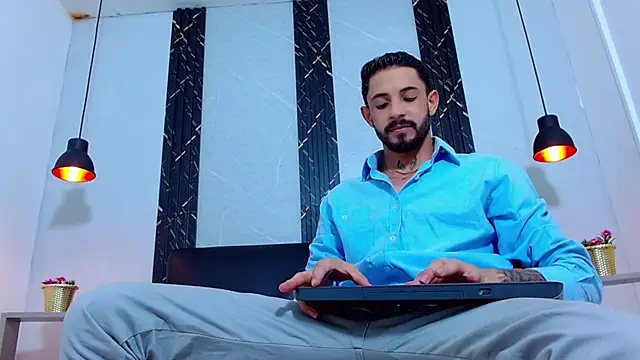 دردشة Erick_Wall الجنسية المباشرة