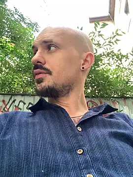 Chat XXX ao vivo de AssHunter4k