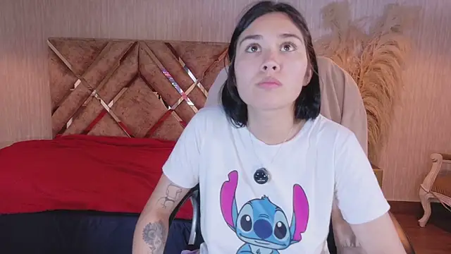 adaira31's Live XXX Chat