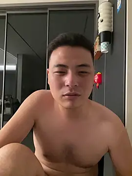 TidiedBang 在線直播表演