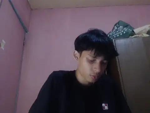 Kyoshi_19 Live XXX Chat