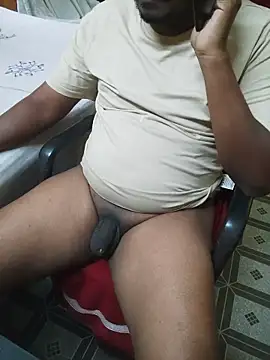 XXX chat uživo modela Brown_Munda047