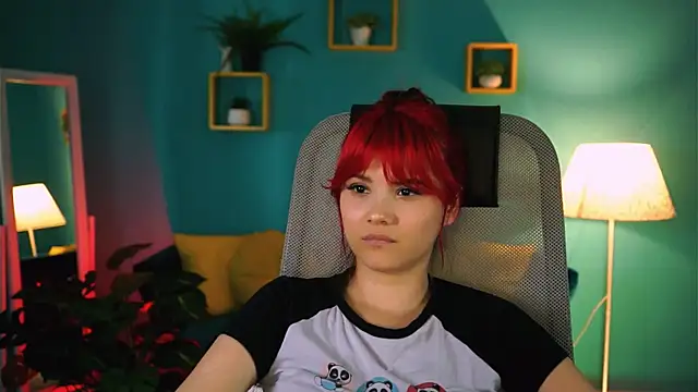 EvaThopson Chat XXX in diretta