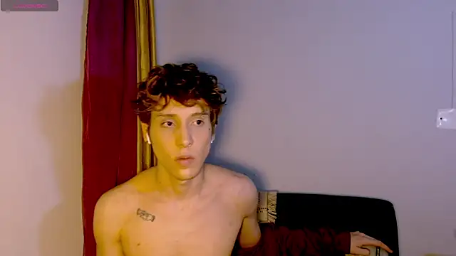 DannyParker_ élő XXX-chatje
