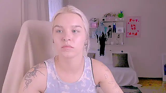 Hot_Blonda's Live XXX Chat