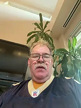 Caesar_Baxter Live XXX-chat