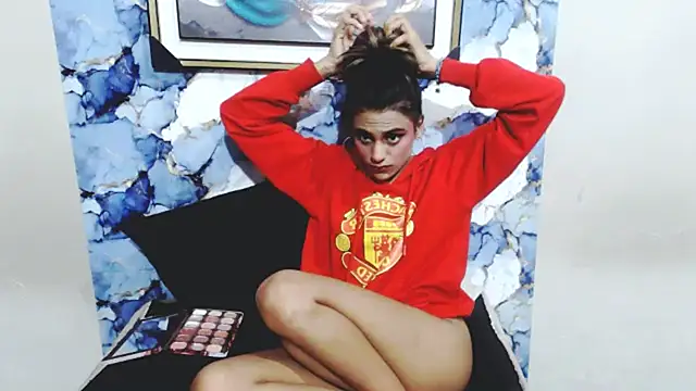 XXX chat uživo modela Luscious_Lexy