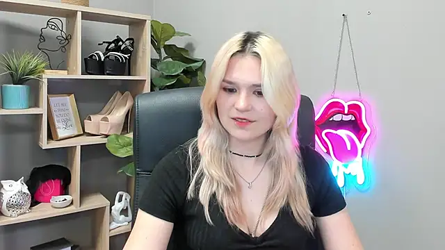 Chat XXX en directo de SweetLilyxo