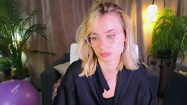 Živý XXX chat NoraMoreau