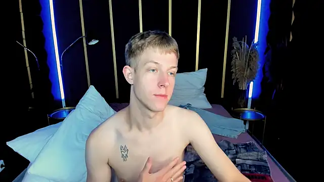 XXX chat uživo modela Dylan_Norton