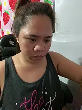 -CLARAMommy-'s Live XXX Chat