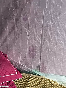 juicy-milu Adlı Modelin Canlı XXX Sohbeti