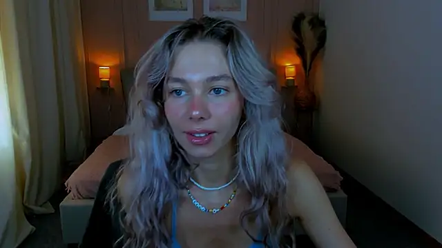 LuluAlis Chat XXX live