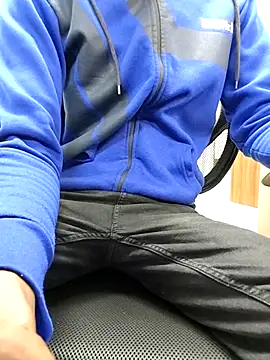 RETURNOFTPNUTS' Webcam Show