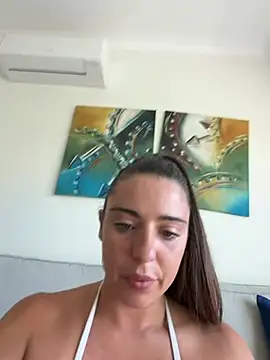 PTlatinaa Adlı Modelin Canlı XXX Sohbeti