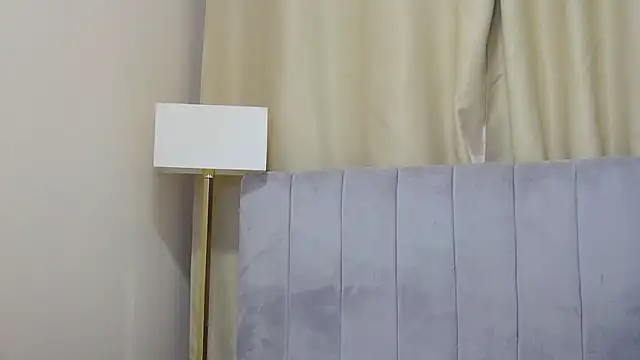 Leslie_passion Obrolan Langsung XXX