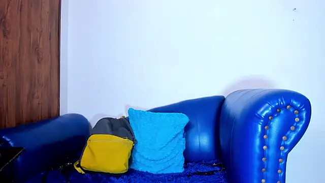 littlecum18's Live XXX Chat