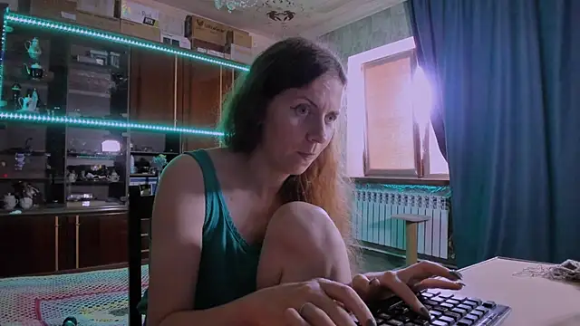 pa1e_pr1ncess Chat XXX in diretta