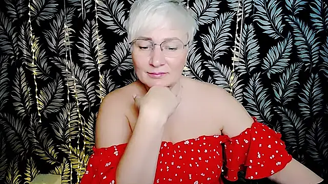 Chat +18 de Olivia_playful ao vivo