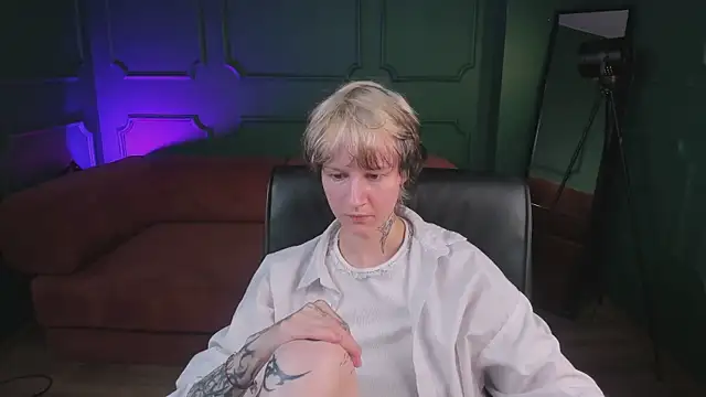 Senpai_Sins' Live XXX Chat