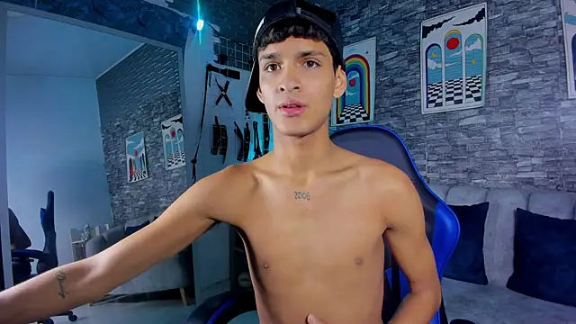 stevensantana1 élő XXX-chatje