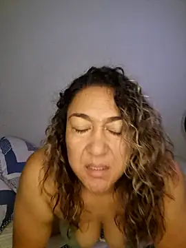 Chat XXX en directo de kitty_84
