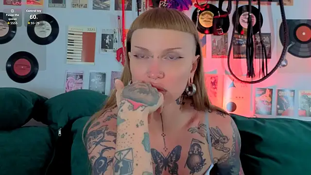 umytoy élő XXX-chatje