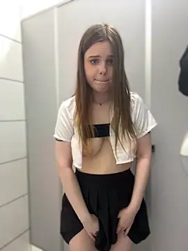 Živý XXX chat Lunabelle_