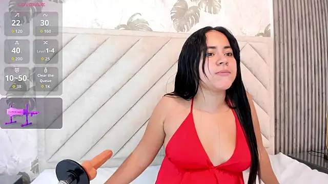 EmmaWatson-1's Live XXX Chat