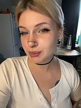 DriveThruCiri Live XXX Chat