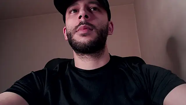 henryaxe Chat XXX live