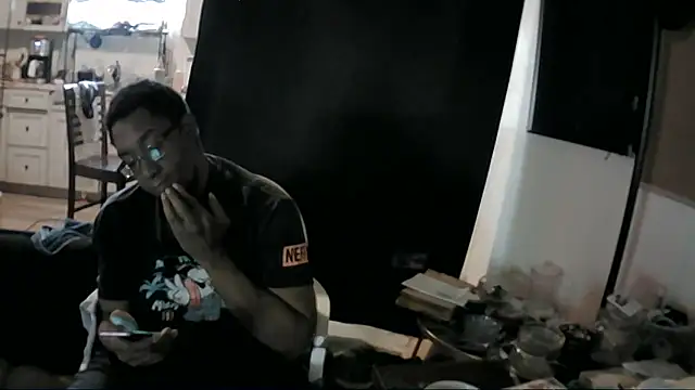 B4KINC live XXX chat
