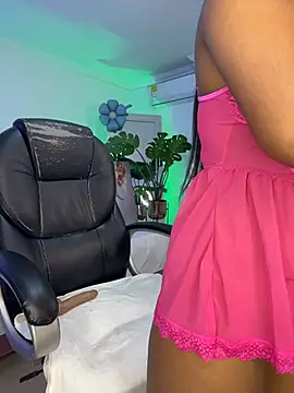 Chat XXX en directo de JANYLOVE__