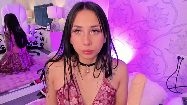 Julietta_33 Live XXX-Chat