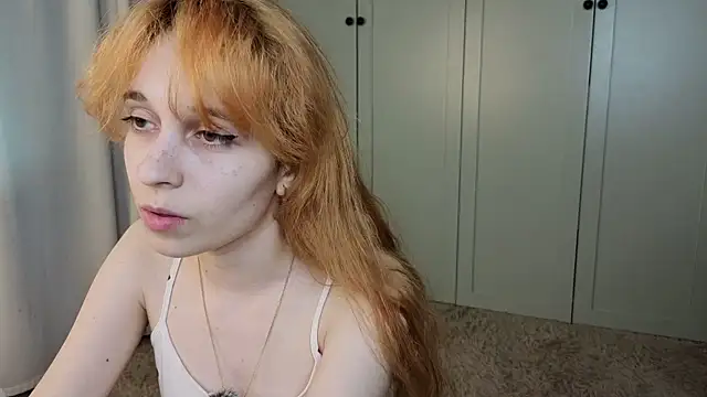 tgirlfoxy's Live XXX Chat