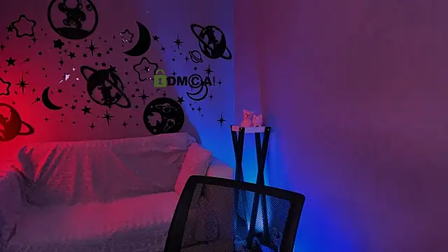 Chat +18 de angie_foxy1 ao vivo