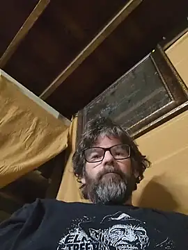 ultimateBWC live XXX chat