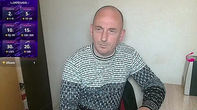 Johan___Barker Live XXX-chat