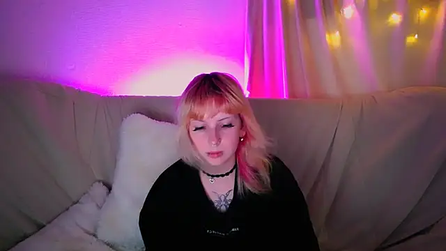 CaliforniaDreamerr live XXX chat