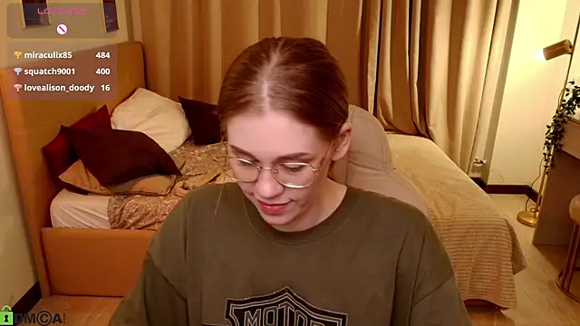 צ'אט XXX בשידור חי של Alison_Doody