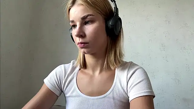 XXX chat uživo modela PickmeGirl