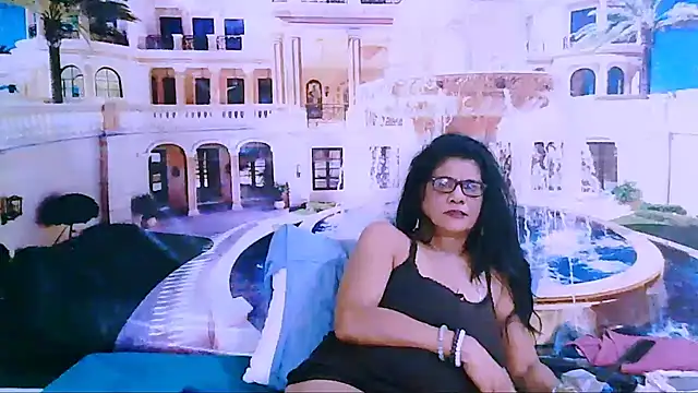 IndianAllure Chat XXX live